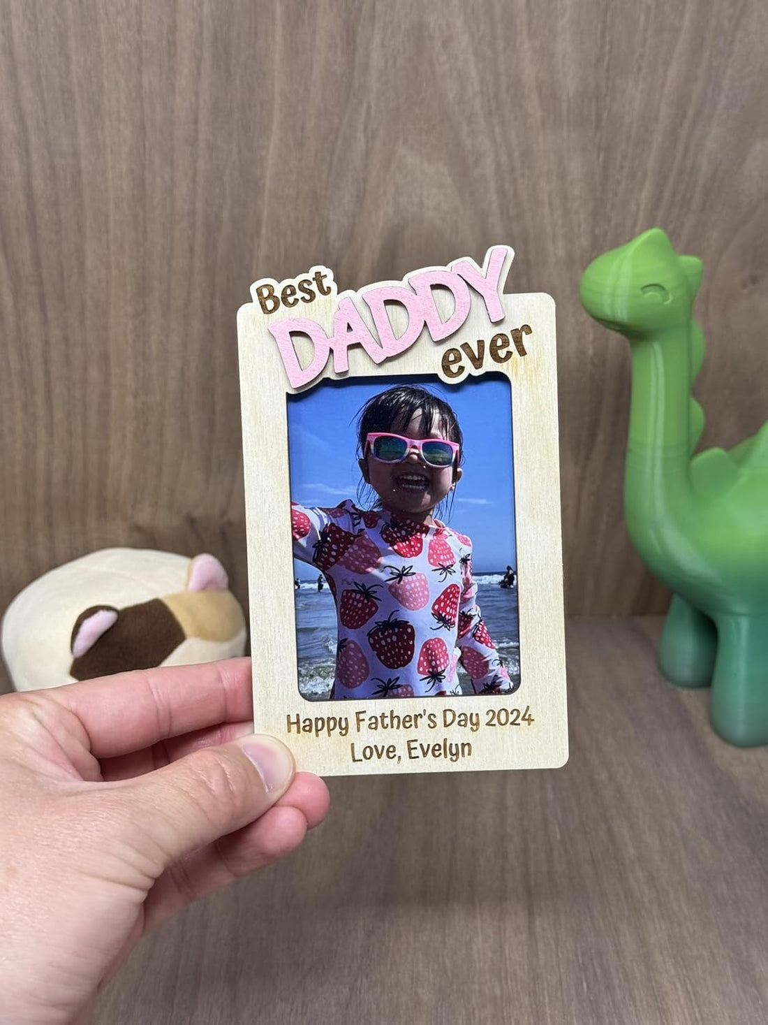 Custom Photo Fridge Magnet，Personalized Picture Frame，Personalized Car Visor Clip，Gift for Dad，Father’s Day Gift，Wooden Photo Frame,Drive Safe Gift，Best Dad Ever (Frame)