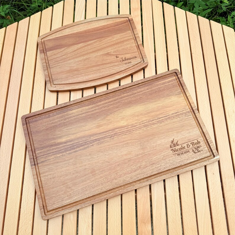 Personalized Acacia Cutting Board - 2 Sizes