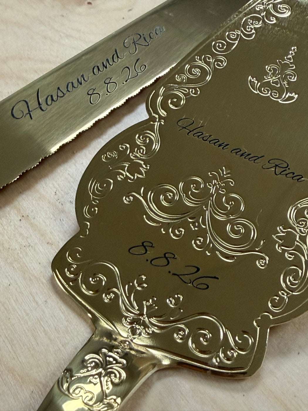Personalized gold wedding cake knife and server